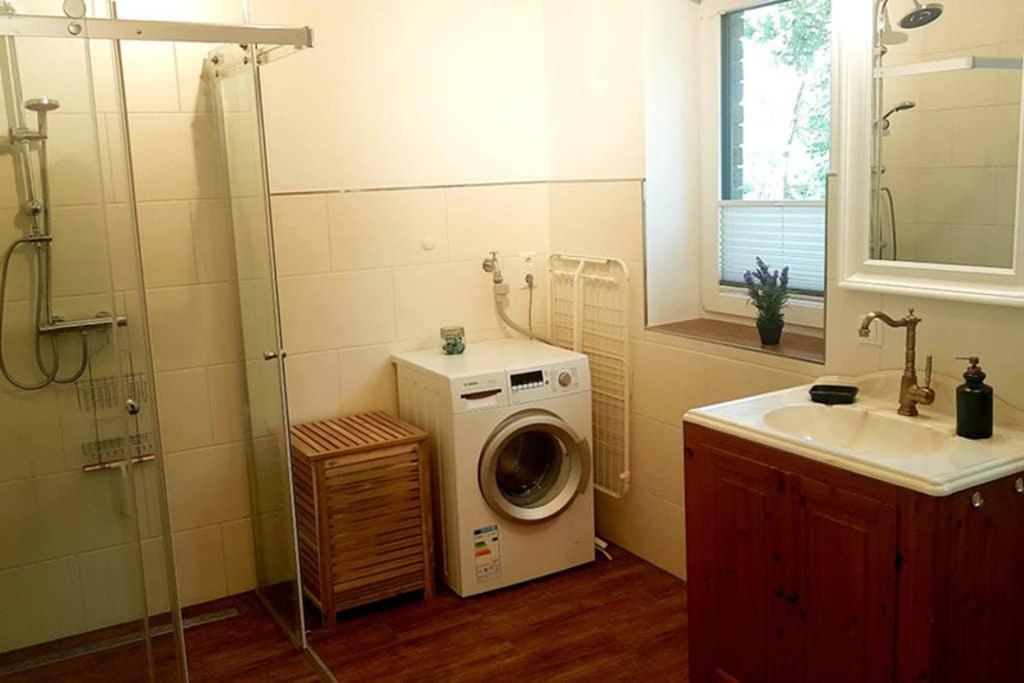 Klein-Tjuecher-Grashaus 4 Upgant-Schott Bagian luar foto